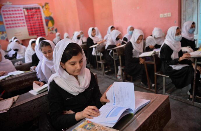 ختصاص۱۰ میلیون دالر برای کمک به متعلمین مکاتب در افغانستان از سوی اتحایه اروپا