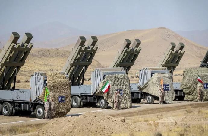 ایران موشک و پهبادلری بیلن پاکستان توپراغی گه هجوم قیلگن