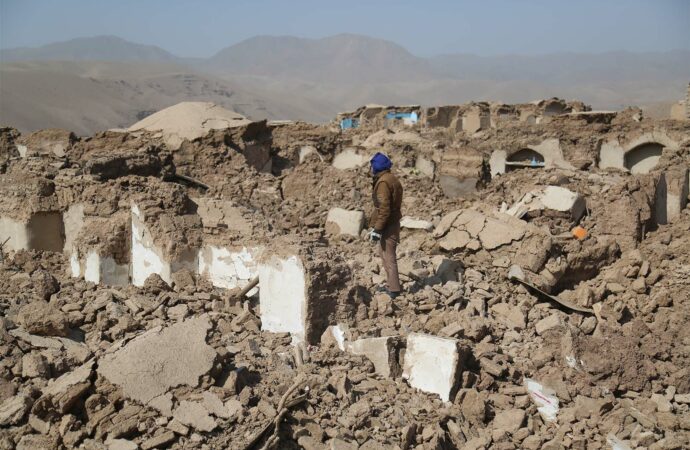 بیرلشگن ملتلر تشکیلاتی افغانستان ده زلزله دن ضرر کورگنلرگه یاردم بیریش اوچون ۲۵ میلیون دالر یاردم سوره گن